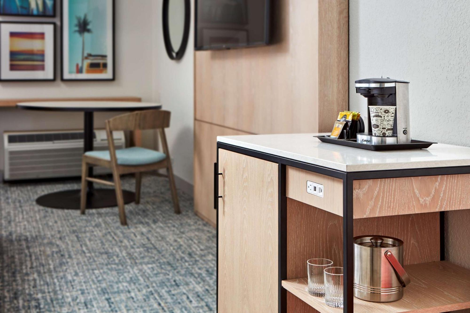Hotel Mdr Marina Del Rey- A Doubletree By Hilton Los Angeles Bagian luar foto