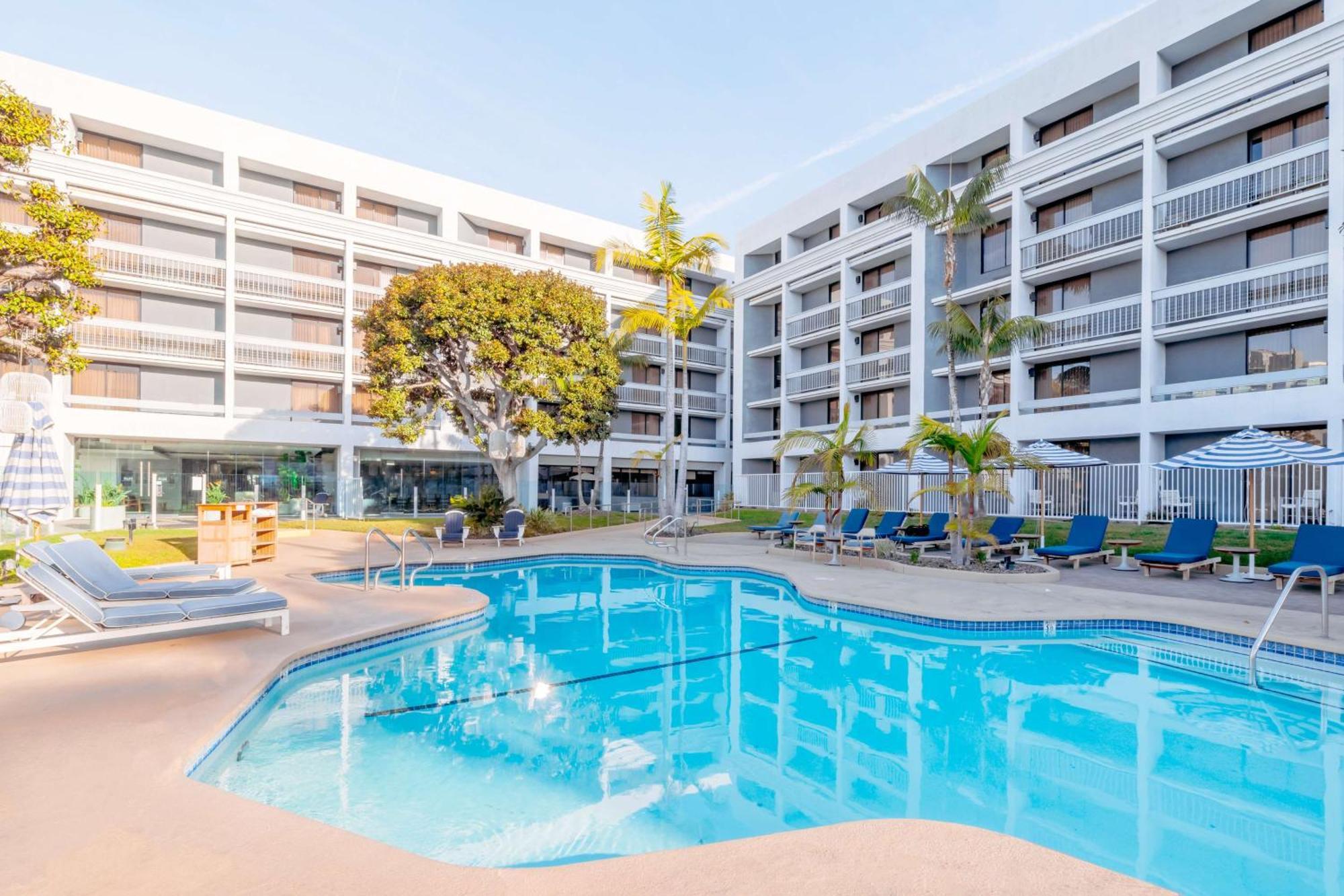 Hotel Mdr Marina Del Rey- A Doubletree By Hilton Los Angeles Bagian luar foto