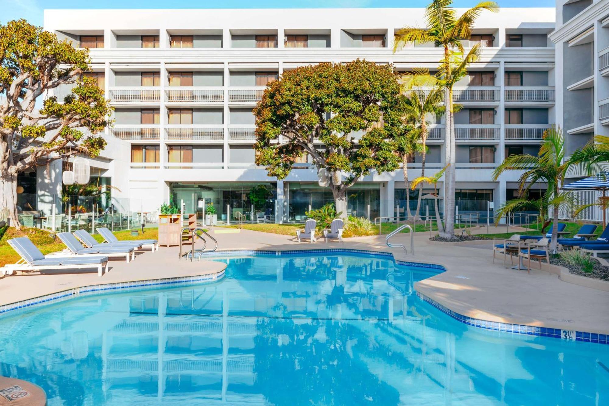 Hotel Mdr Marina Del Rey- A Doubletree By Hilton Los Angeles Bagian luar foto