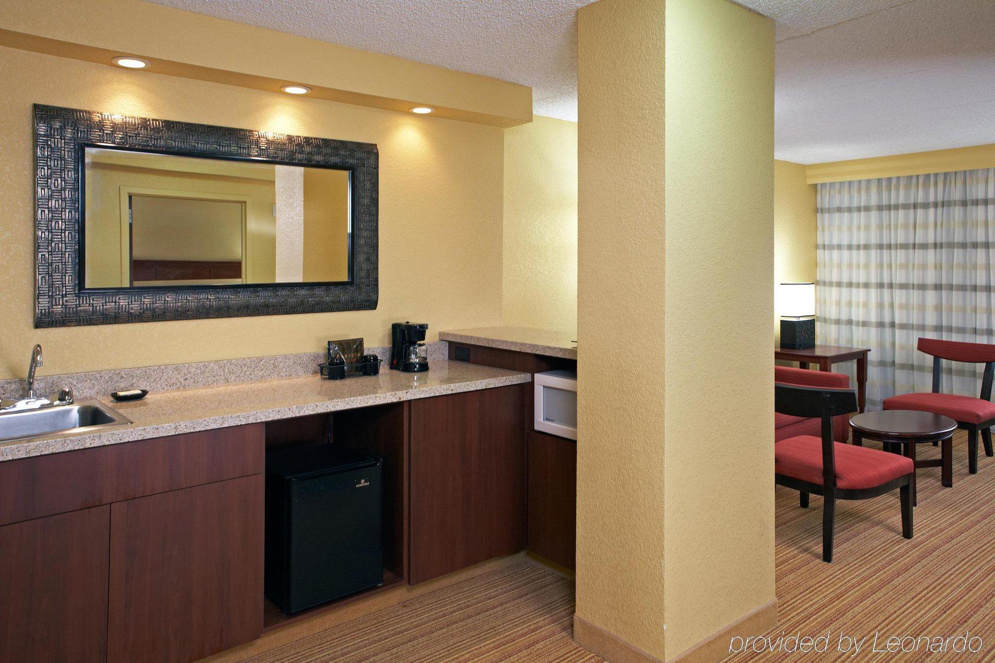 Hotel Mdr Marina Del Rey- A Doubletree By Hilton Los Angeles Ruang foto